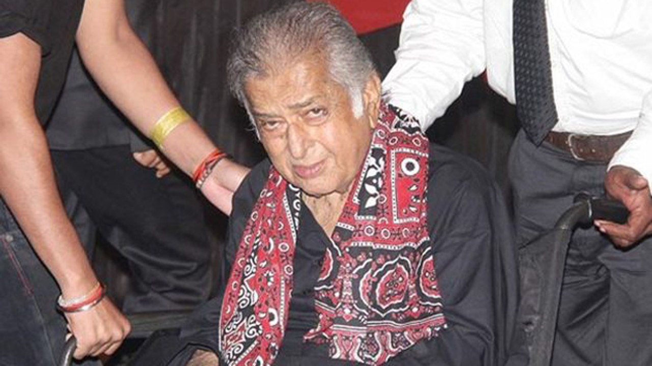 Shashi Kapoor Gets Discharged From Hospital