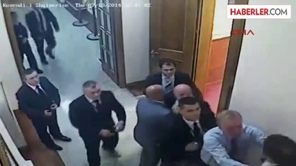 Arnavutluk Meclisi'ndeki Kavganın Görüntüleri Yayınlandı