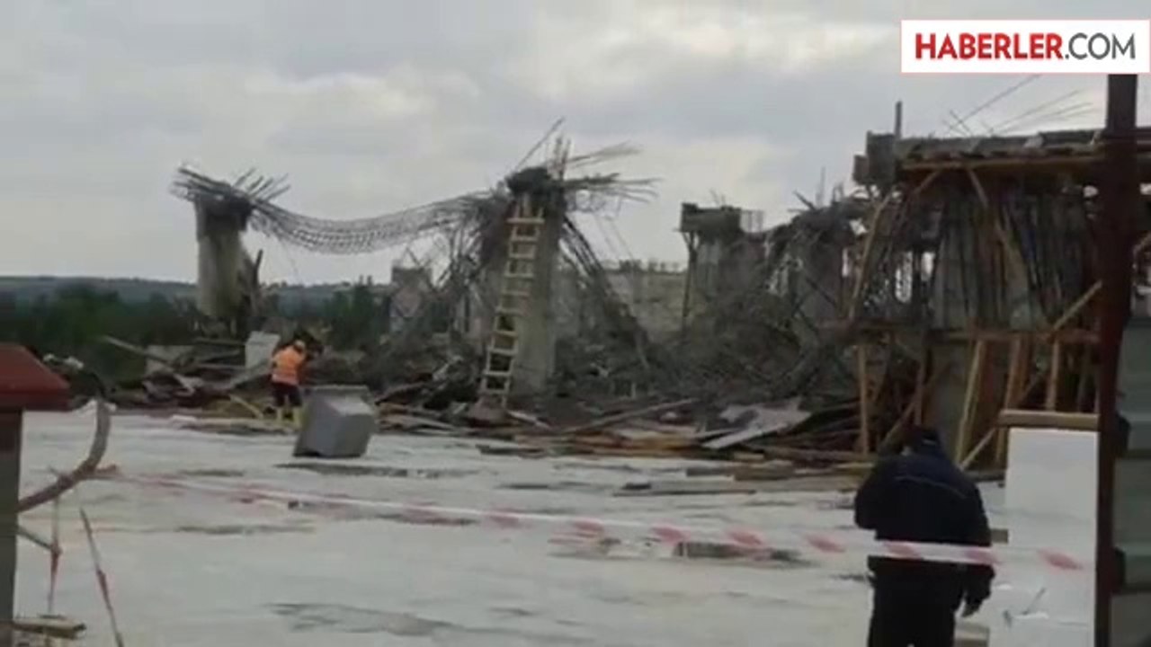Uşak Üniversitesi'nde Rektörlük Binası İnşaatı Çöktü