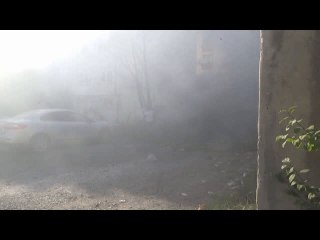 Otoparkta çıkan araç yangını korkuttu