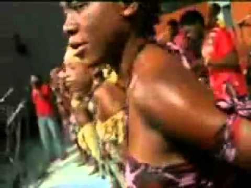 Fally Ipupa Live in Kin   Success in 2007 Video Roundup