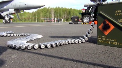 M61 Vulcan Gatling  Hornet F18 Gun