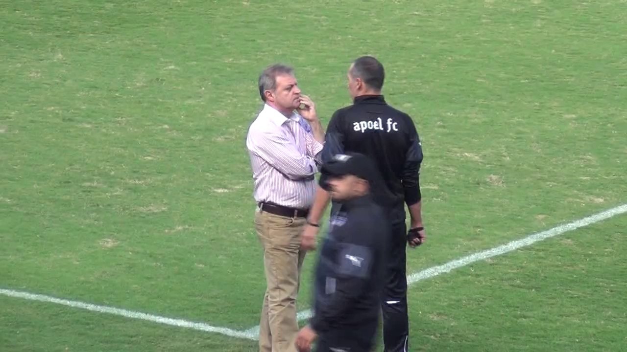 O Πρόδρομος Πετρίδης τα λέει με τον Γιώργο Δώνη