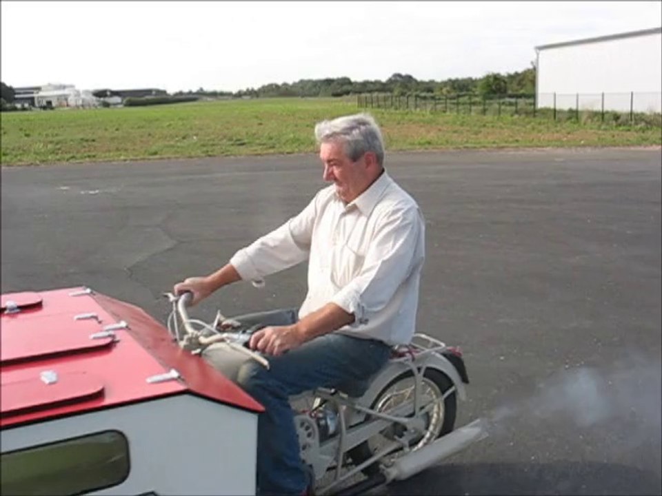 triporteur peugeot 57 TM 1959 marchand de glaces 1er.roulage