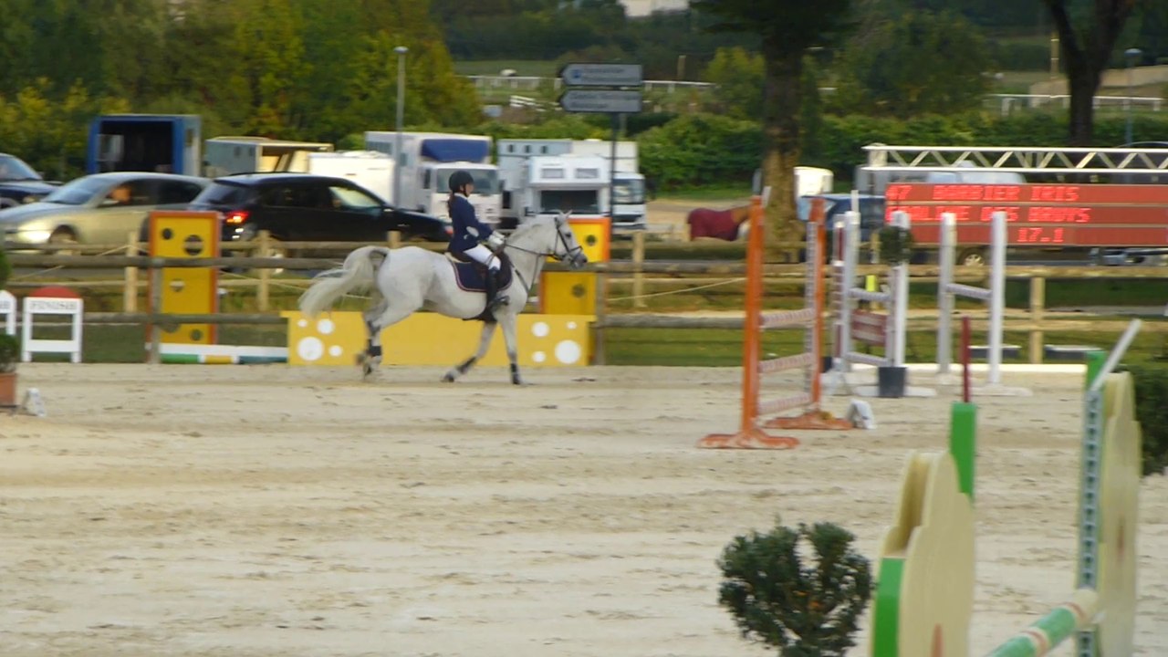 IRIS ET OPALINE DES BRUYS CLUNY 28 09 2014