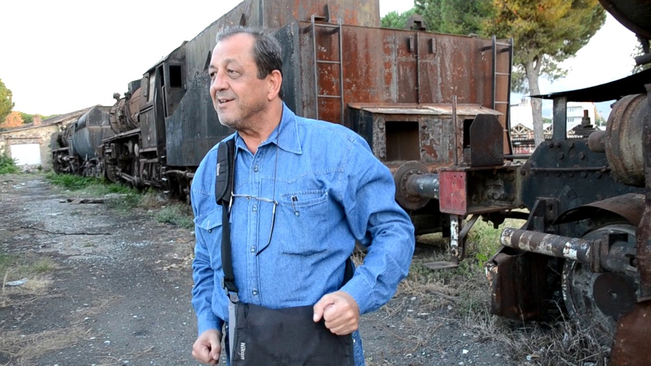 kara tren