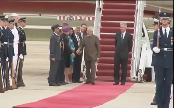PM NARENDRA MODI ARRIVES IN WASHINGTON DC TO MEET OBAMA