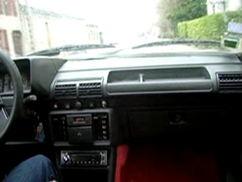 Balade en 205 GTi 1.6 105 de 1984