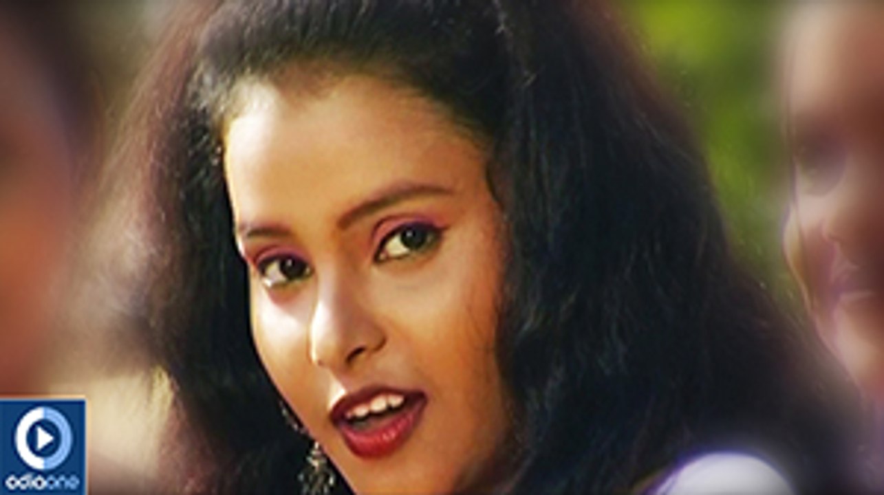 Besh Besh | English Babu Romantic Albums Videos | Latest Odia Romantic Songs