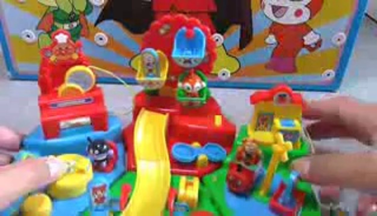 Anpanman toys fun town アンパンマンつなげて♪なかよしタウン