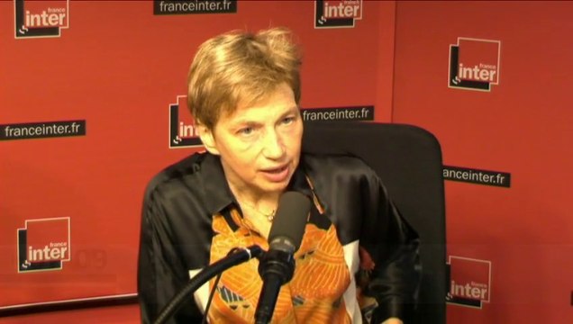 Laurence Parisot : Cela fait des décennies qu'on présente des budgets avec des déficits