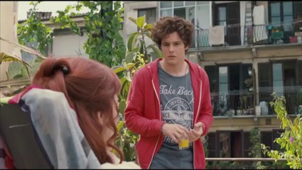 Blanca como la nieve, roja como la sangre - Tráiler Español [480p]