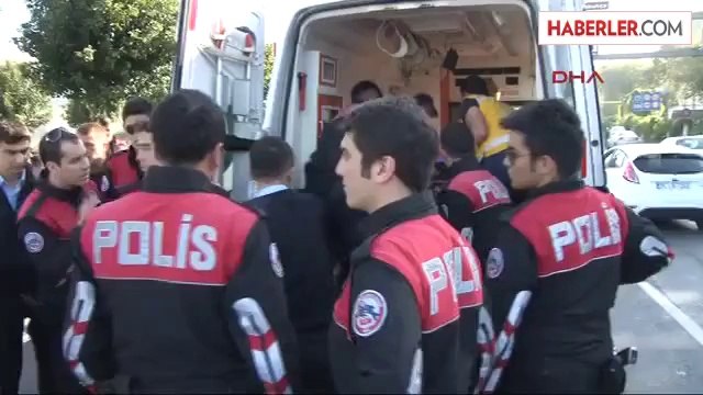 Beyoğlu'nda Yunus Ekibi Kaza Yaptı: 1 Polis Yaralı