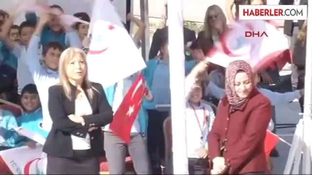 Müezzinoğlu, Öğrencilere Ağız ve Diş Sağlığı Seti Dağıttı