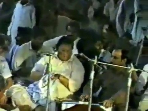 Bina Mahi Kiwain Dil Parchaawaan.. Nusrat Fateh Ali Khan