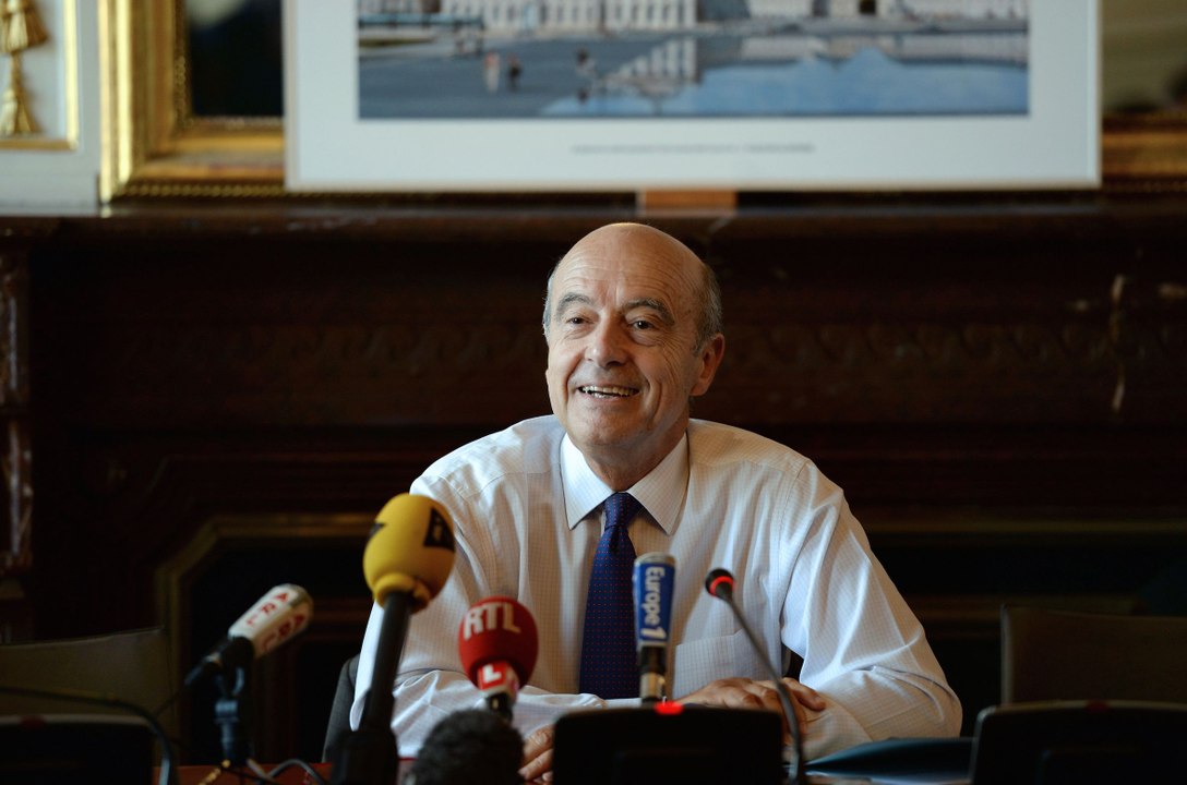 Juppé, du tacle au tacle