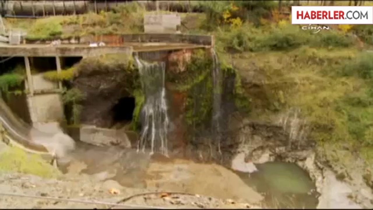 100 Yıllık Baraj Gölü Böyle Boşaltıldı