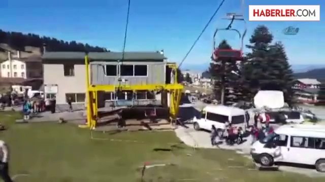 Uludağ'a Mevsimin İlk Karı Yağdı