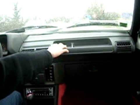 Balade en 205 GTi 1.6 105 Peugeot 1984 2