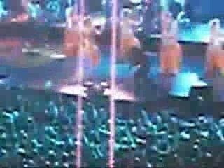 Bercy - Hips don't lie | Shakira (live)