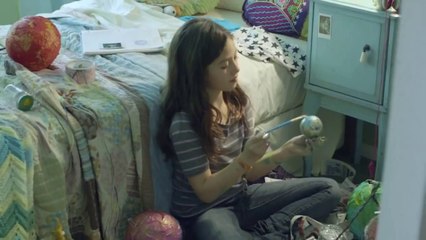 Une publicité nous invite a changer de regard sur l'éducation des femmes