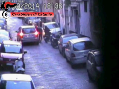 Catania - operazione antidroga dei Carabinieri, arrestati 5 giovani