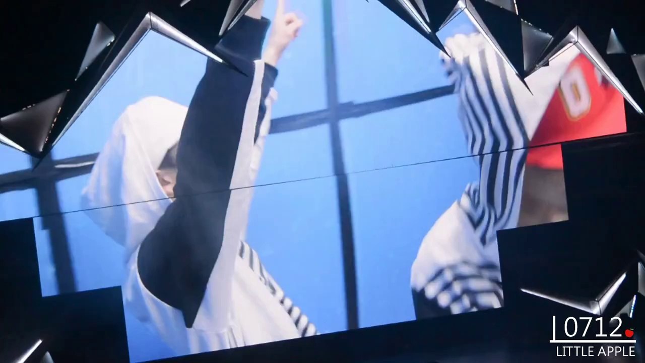 EXO  - Heart attack VCR The Lost Planet in Taipei