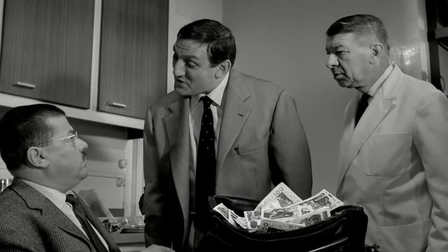 La cravate à pois de Lino Ventura dans “Les Tontons Flingueurs”