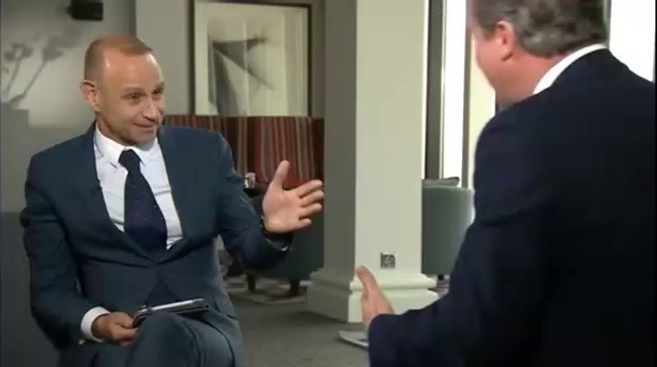 It's 'Sweet' to See Homosexuals Kissing in Public, agrees British Prime Minister David Cameron