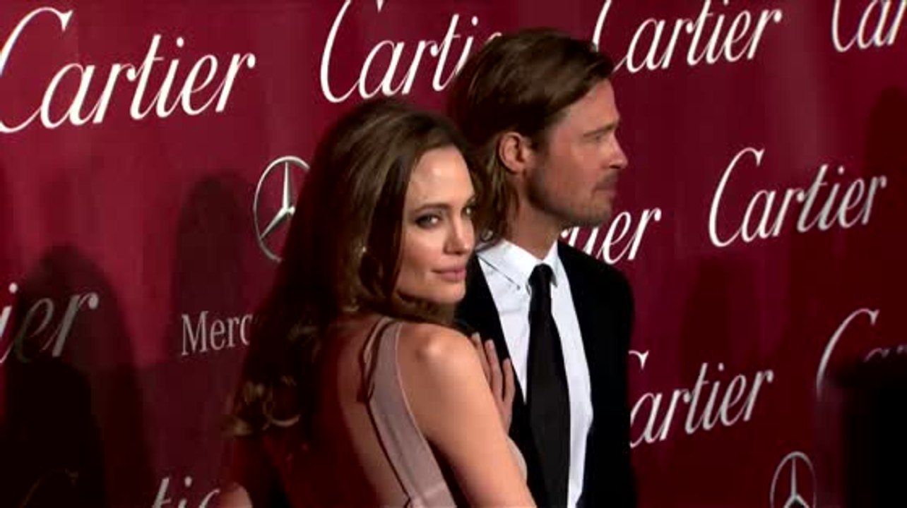 Angelina Jolie verschenkt eine 2,3 Millionen Euro Uhr