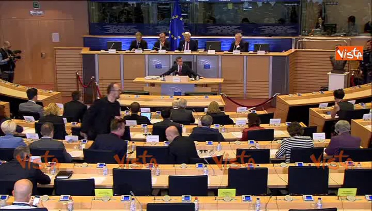 30-09-14 BRUXELLES MOEDAS COMM RICERCA EUROPA 2020 PRIORITA w01_24