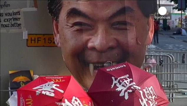 Χονγκ Κονγκ: Με τελεσίγραφο απαντούν οι διαδηλωτές