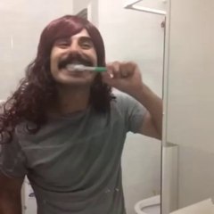 Kızlar (Akşam Yatarken-Sabah Kalkınca)