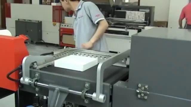 Máy cắt dán màng co bán tự động, máy rút màng co POF, máy rút màng co hộp bằng màng POF