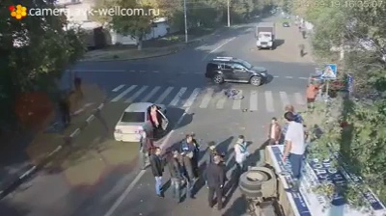 Man Escapes Road Accident