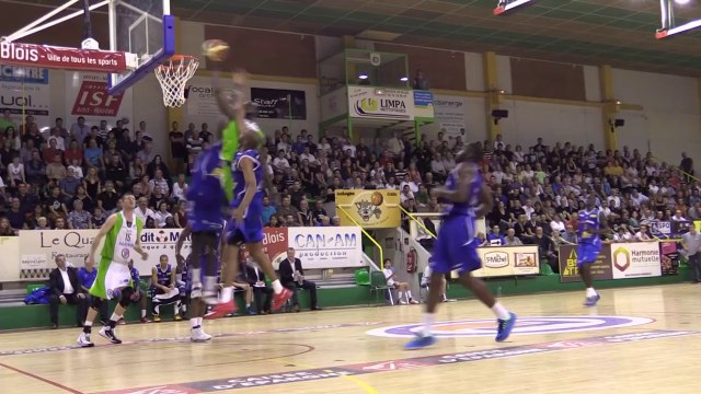 Dunk Anthony Brown - ADA - Paris Levallois - 16es de finale de Coupe de France 2015