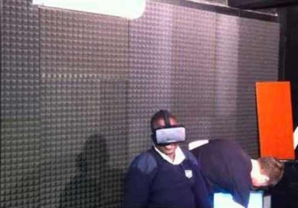 Man Gets a Shock From Virtual Reality Oculus Rift Experience