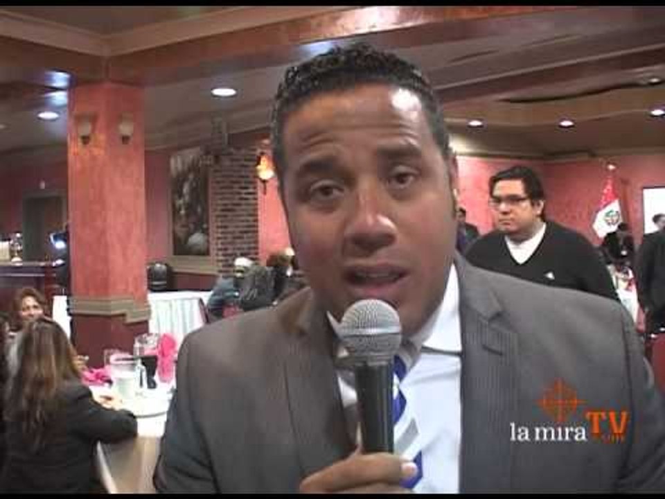 Alex Mendez , candidato al concilio de Paterson
