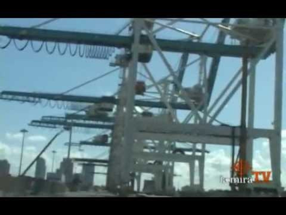 Un peruano Vice Director del Puerto de Miami