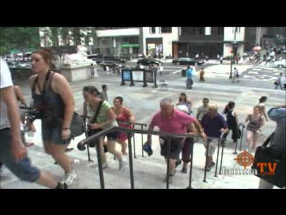 BIBLIOTECA PUBLICA DE NEW YORK CUMPLE UN SIGLO