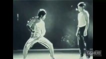 Bruce Lee'den görülmemiş hareketler...