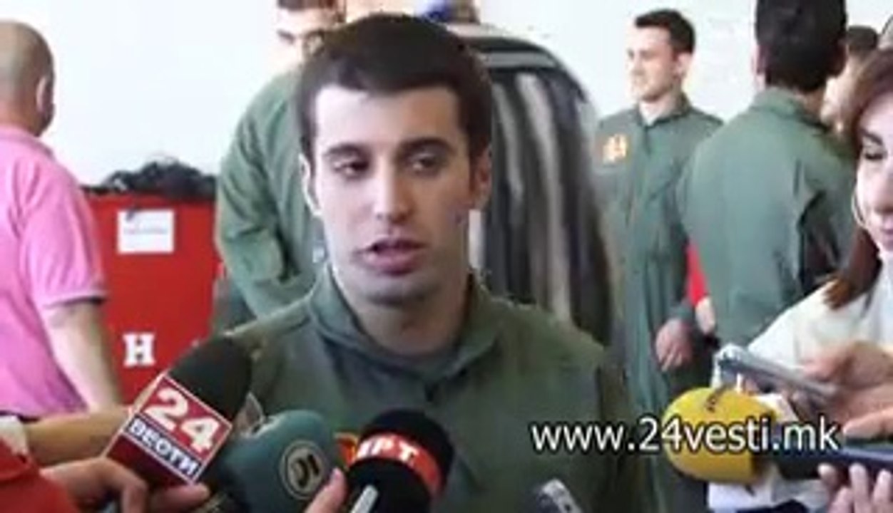 OBUKA NA PILOTI