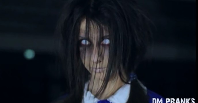 Bu Kızın içine Şeytan Kaçmış