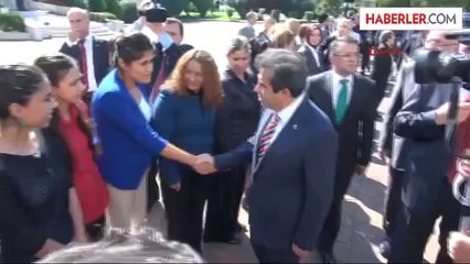 Kocaeli Yeni Kocaeli Valisi 200 Kişilik Karşılama Kuyruğu