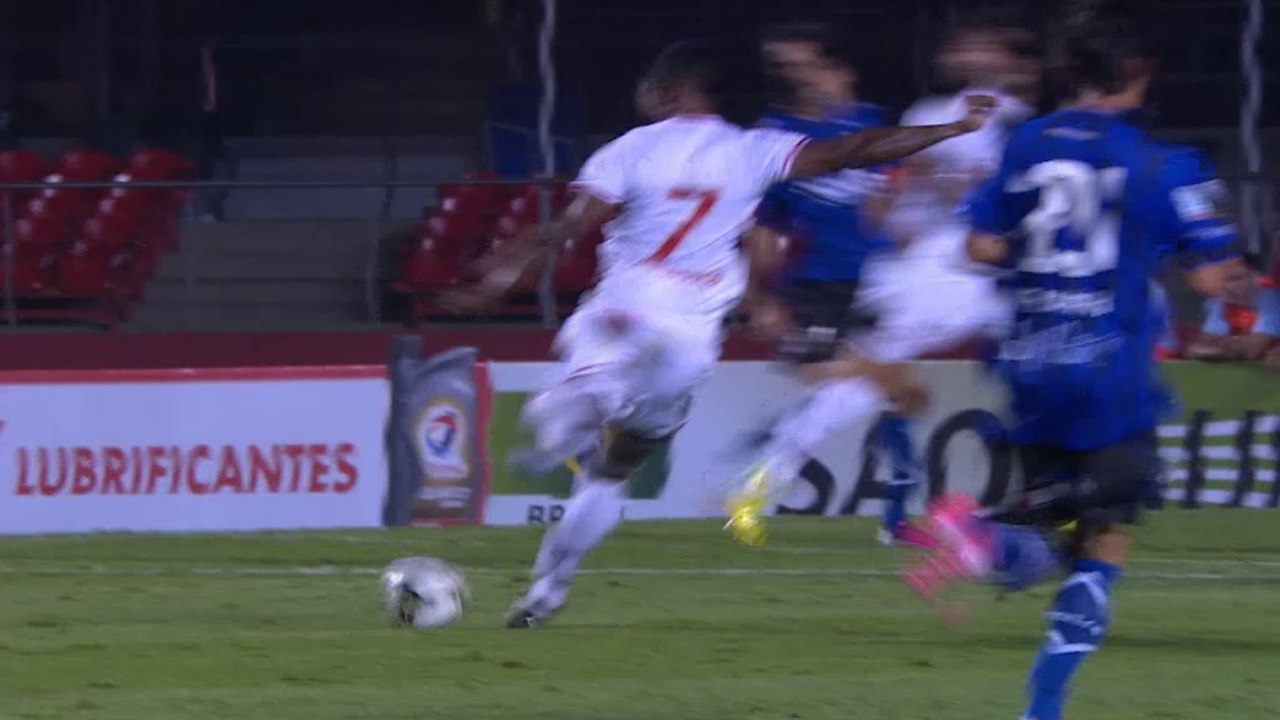 Michel Bastos lancia il San Paolo in Sudamericana