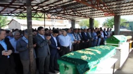 Adıyaman Eski Belediye Başkanı ve 2 Yeğeni Toprağa Verildi