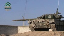 دبابات جيش الإسلام تقصف عصابات الأسد على أطراف مدينة عدرا