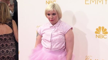 Lena Dunham Finally Decides to Pay Acts on Book Tour