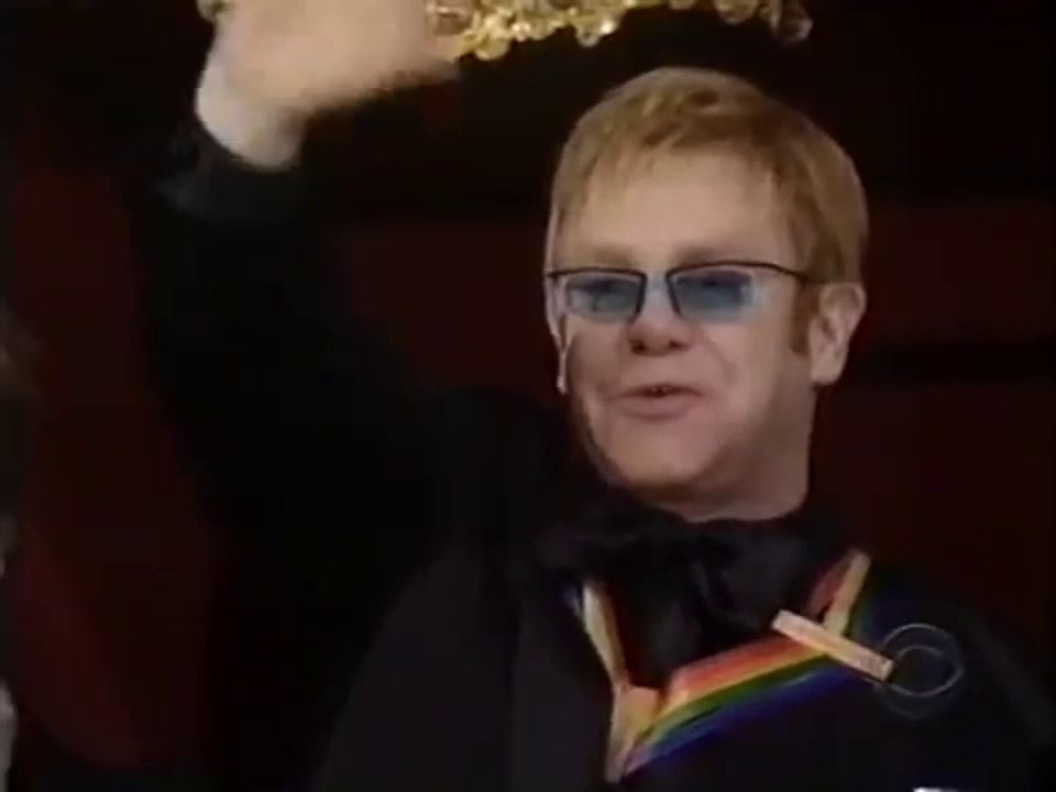 ELTON JOHN Honoree at the 27th Kennedy Center Honors 2004 (musical parts, 0:13 HD)