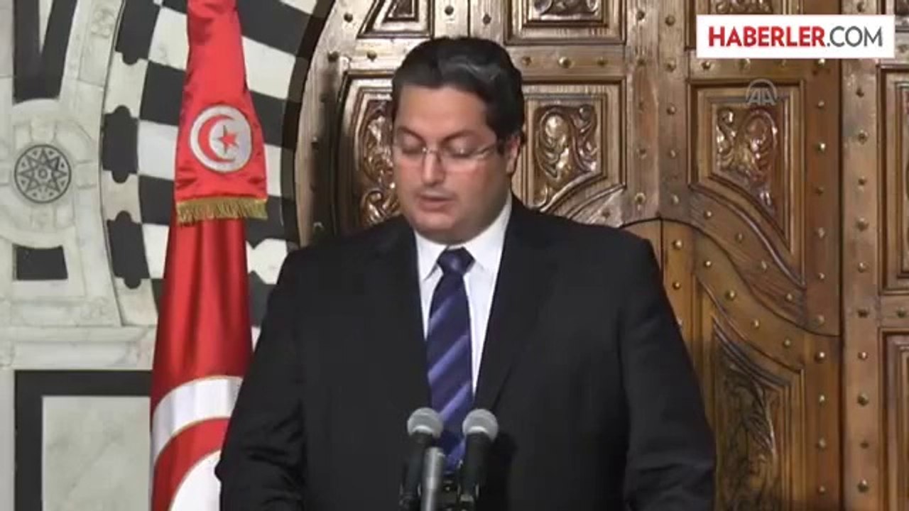 Tunus Hükümet Sözcüsü Nidal El-Verfeli Basın Toplantısı